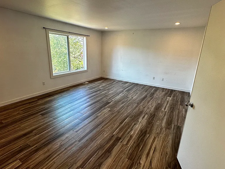 9410 185th Street Ct E — Photo 21