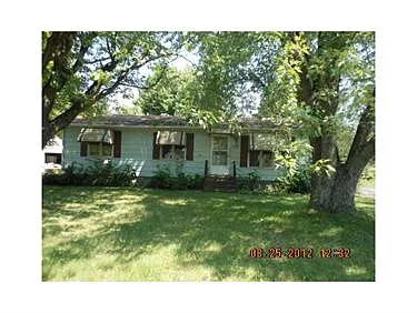 1203 Brentwood Dr photo 1
