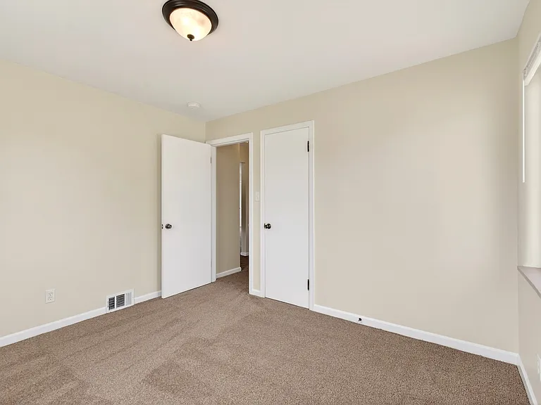 2800 Shafor Blvd #4 — Photo 14