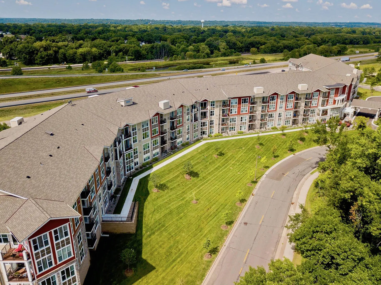 The Legends of Cottage Grove 55+ Apartments — Photo 2