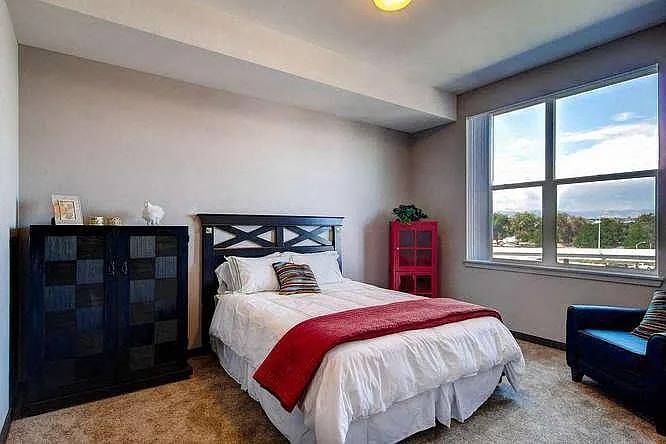 Evans Station Lofts | Denver Apartments