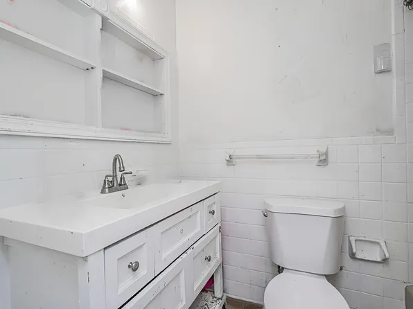 1740 East 13th Street image 21 of 24