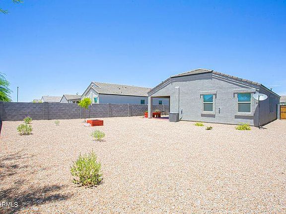 5th image of 30961 W Mulberry Dr