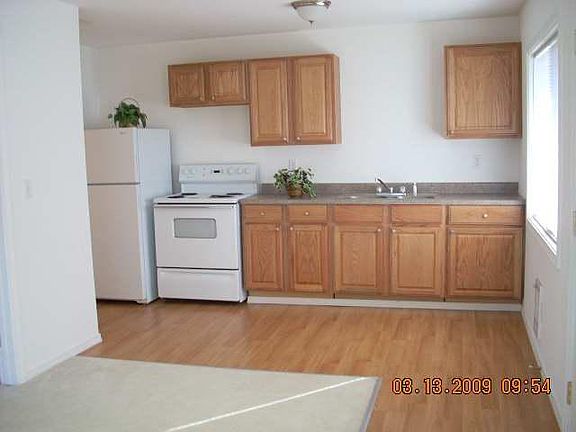 4th image of 9707 Newgrove Ave SW Unit 5