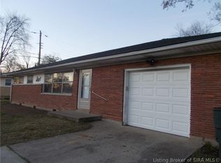 1820 McDonald Ln, New Albany, IN 47150