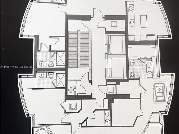 2nd image of 6000 Indian Creek Dr #Penthouse 2501