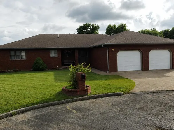 1603 Davis Circle, Mountain Grove, MO 65711