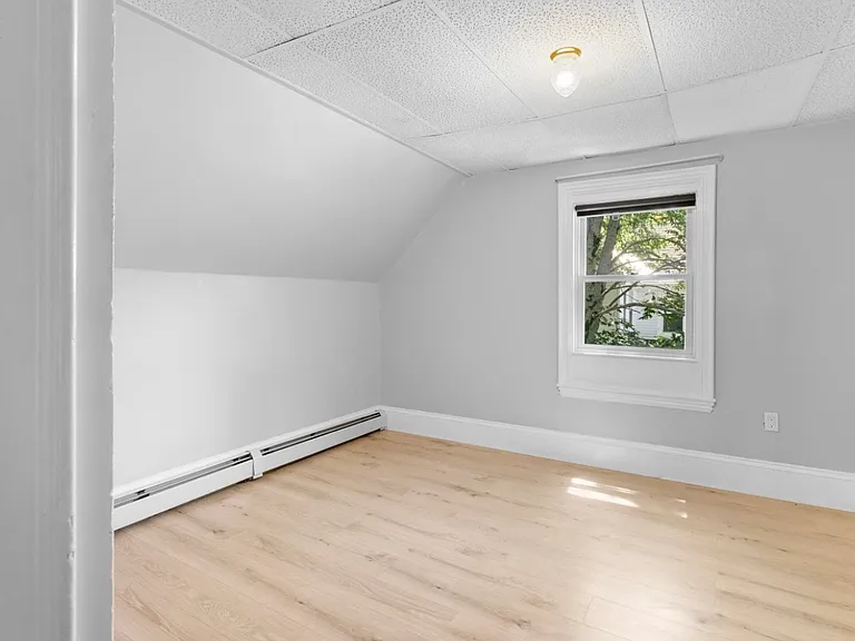 30 Granite St — Photo 7