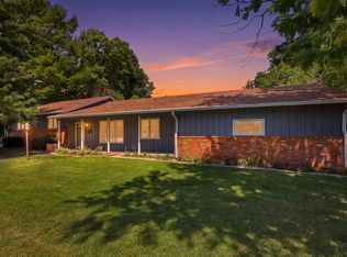 909 Countryside Dr, McPherson, KS 67460