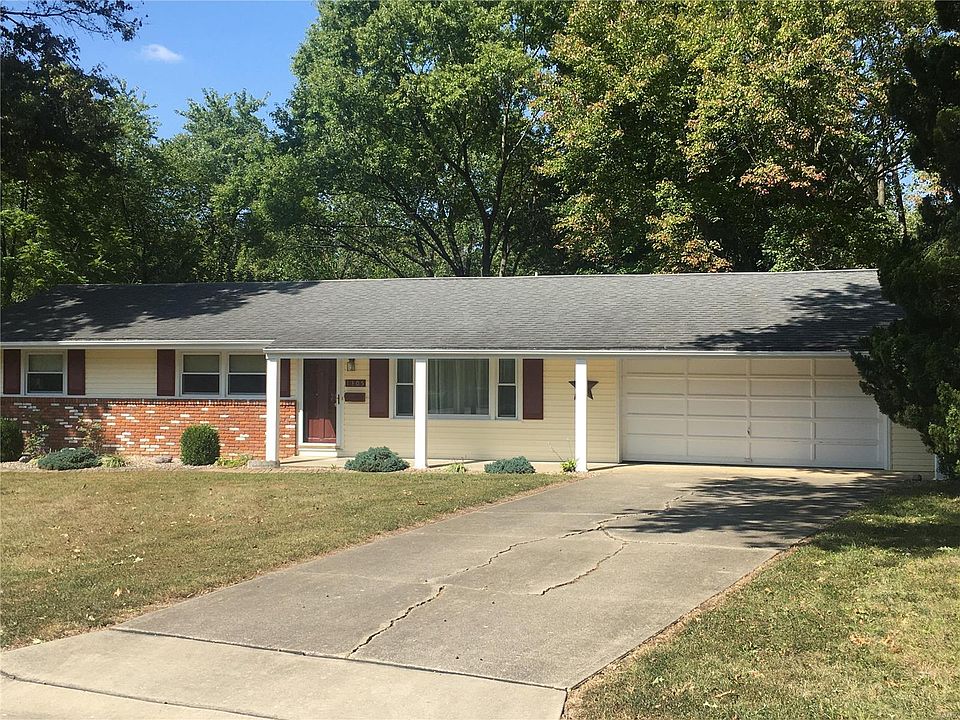 1st image of 1305 Killarney Dr