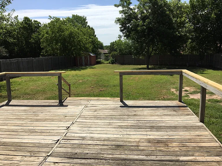 10050 Southridge Dr — Photo 21