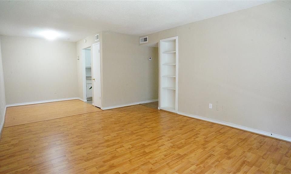 1st image of 5625 Antoine Dr #712