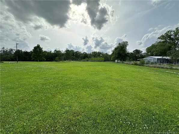 2799 Paul White Rd, Lake Charles, LA 70611