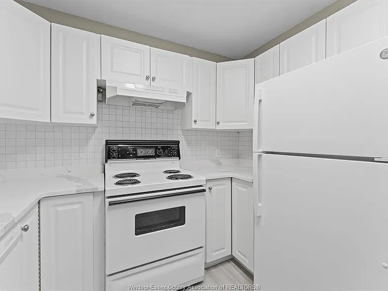 44 Robson Rd #303 — Photo 15