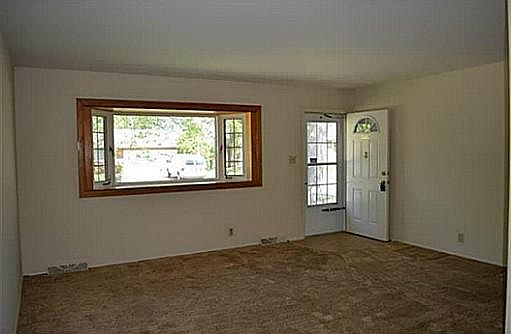 2nd image of 1325 Greenfield Dr