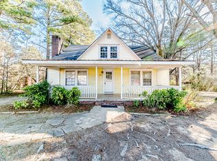 3224 Hawkins Ave, Sanford, NC 27330