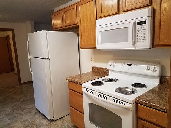 Galley Kitchen (right elev.)