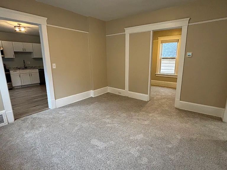 2303 Althen Ave #UP — Photo 10