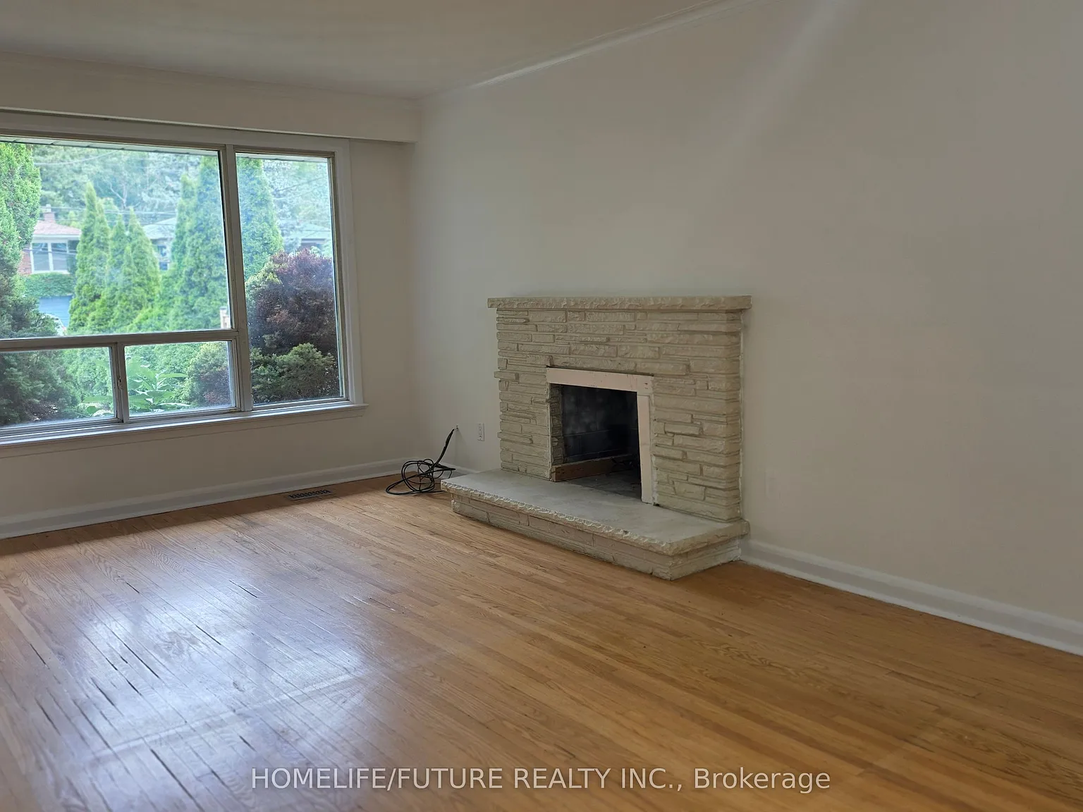 3 bed, $3,200 — Photo 3