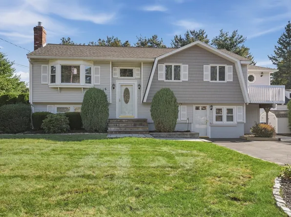6 Ashdale Dr, North Billerica, MA 01862
