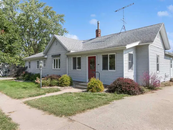 401 Chatham St, Williamsburg, IA 52361