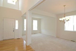 living room/dining room