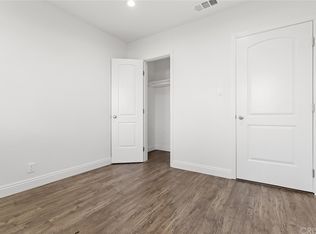 7742 Bakman Ave, Sun Valley, CA 91352