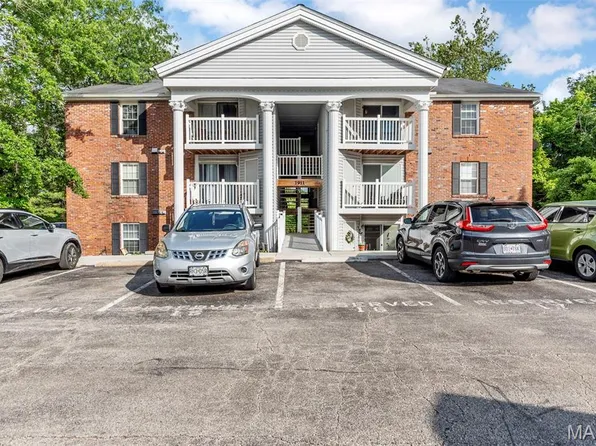 1911 Marine Terrace Dr APT L, Saint Louis, MO 63146