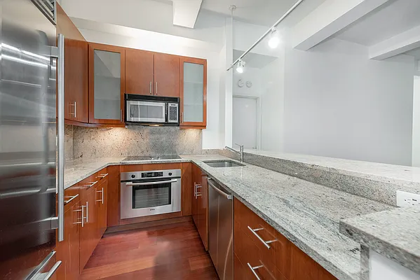 Rented by Keller Williams NYC | media 4