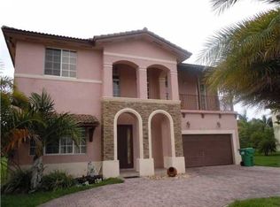 13183 SW 195th St, Miami, FL 33177