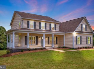 910 Old Truslow Rd, Falmouth, VA 22406