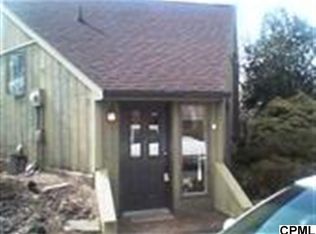 571 N Locust Point Rd, Mechanicsburg, PA 17050