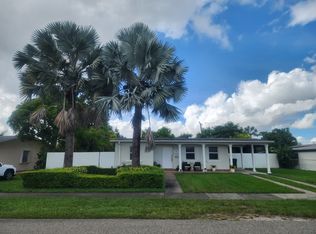 10840 Westwood Lake Dr, Miami, FL 33165