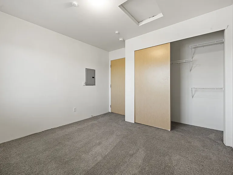Heron Creek Apartments — Photo 12