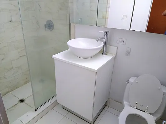 Rented by Point NYC | media 14