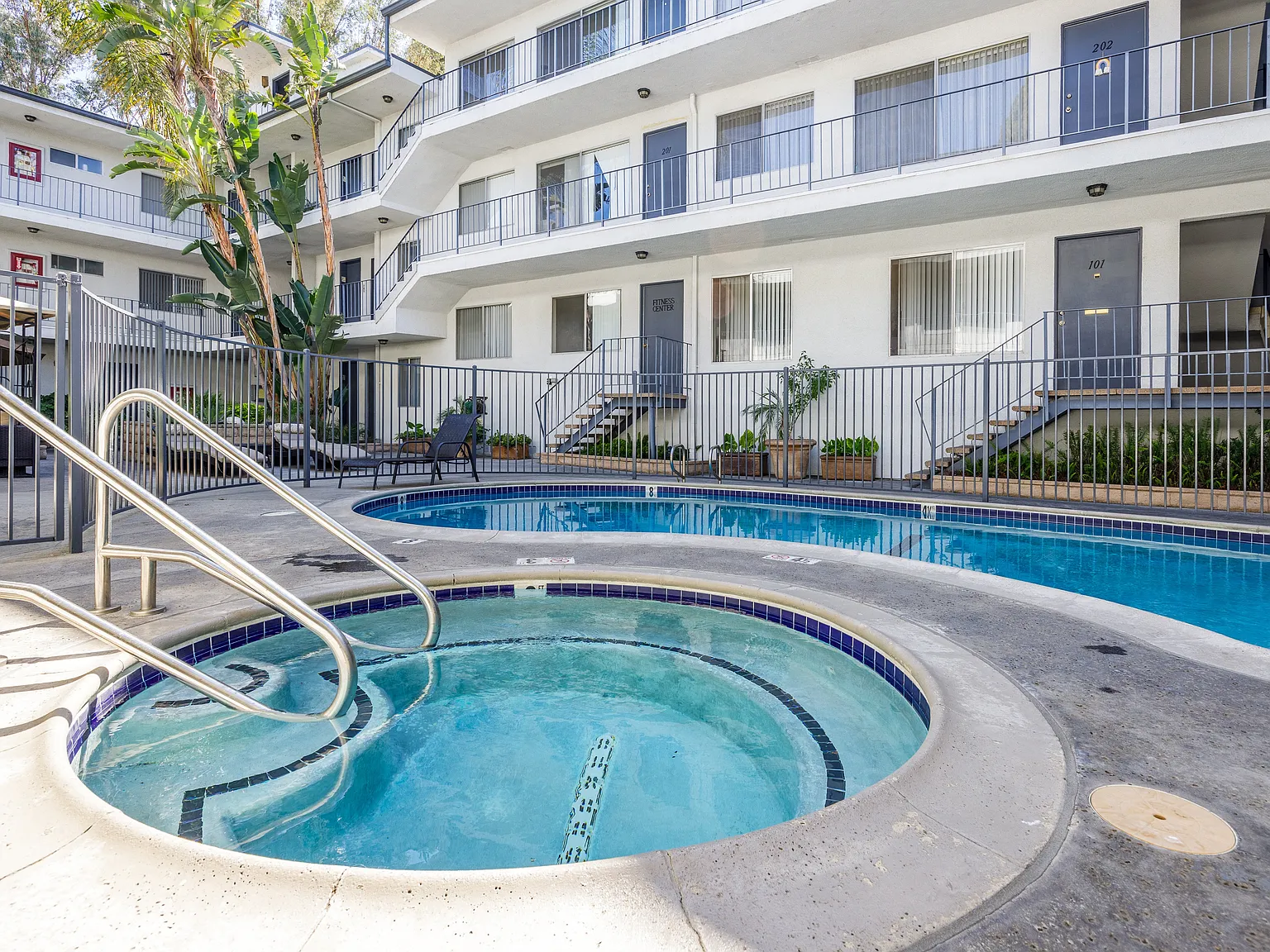 The Grove Apartments — Photo 4