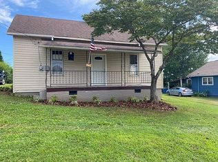 16 Central Ave, Granite Falls, NC 28630