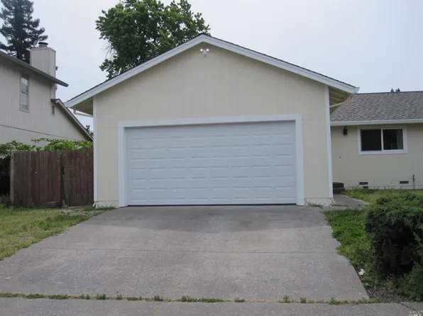 2312 Valley West Drive, Santa Rosa, CA 95401