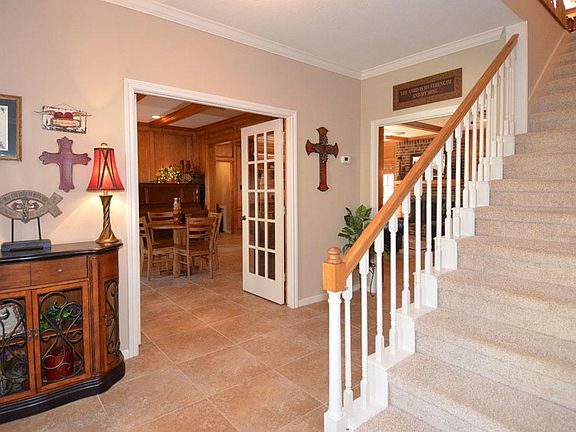5th image of 2506 Pleasant Creek Dr