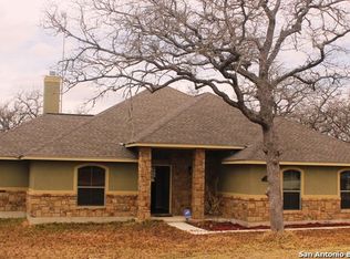 217 Great Oaks Blvd, La Vernia, TX 78121