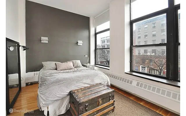 Rented by Douglas Elliman | media 16