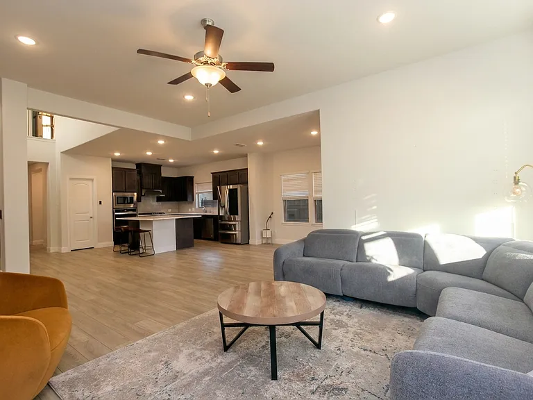 3810 Honeycomb Holw — Photo 13