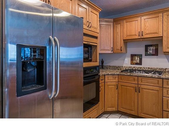 5th image of 7555 N Tall Oaks Dr