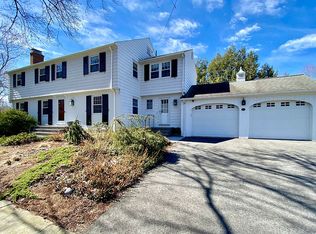 166 Cliffmore Rd, West Hartford, CT 06107