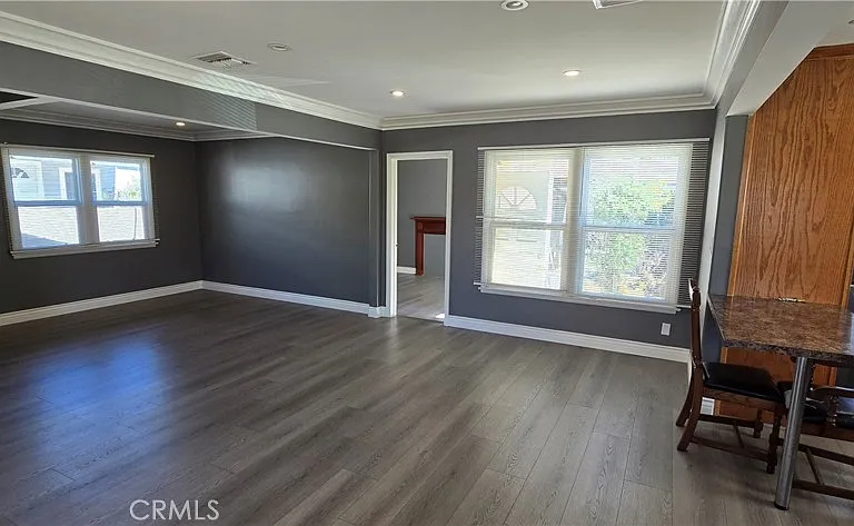 7246 Case Ave — Photo 5