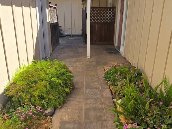 3012 Concord Pl, Davis, CA 95618