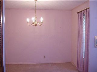 5th image of 1885 Cornelia Ln