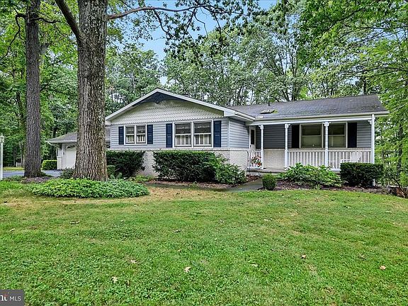 4th image of 4308 Camp Woods Rd