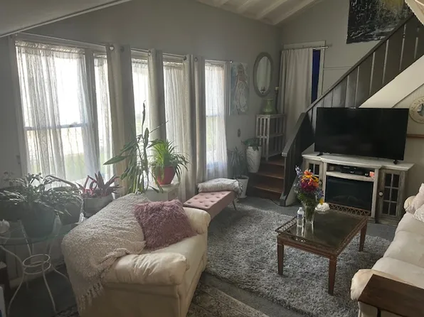 49-51 Argyle Ave, Buffalo, NY 14226