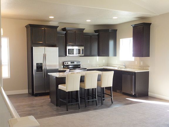 2nd image of 3327 S. Lund Park Cove